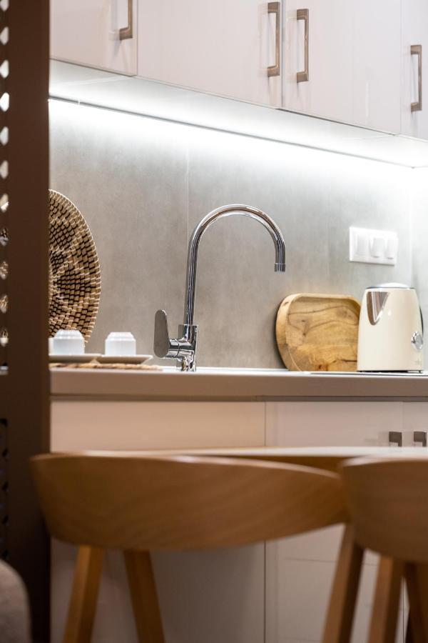 Iris Suites Nikiti Zewnętrze zdjęcie