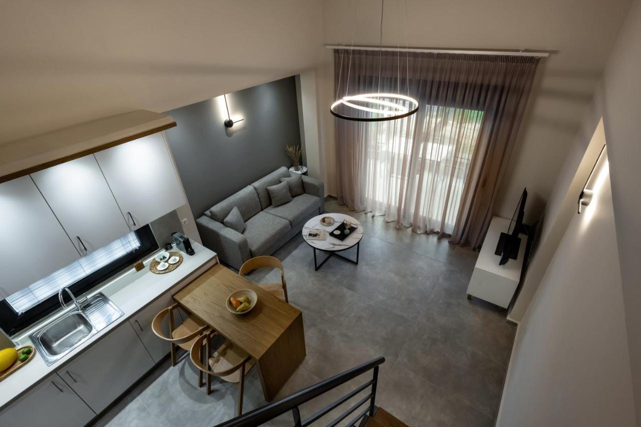 Iris Suites Nikiti Zewnętrze zdjęcie