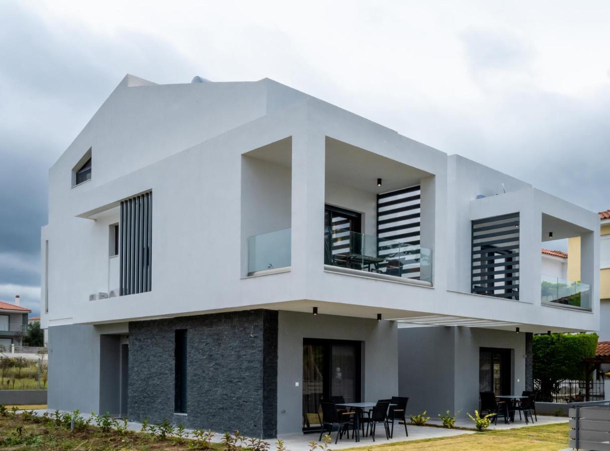 Iris Suites Nikiti Zewnętrze zdjęcie
