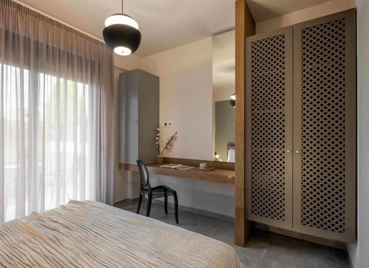 Iris Suites Nikiti Zewnętrze zdjęcie